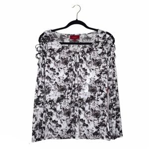 Jennifer Lopez Peasant style Blouse-Black & White print-NWT-Sz Med.